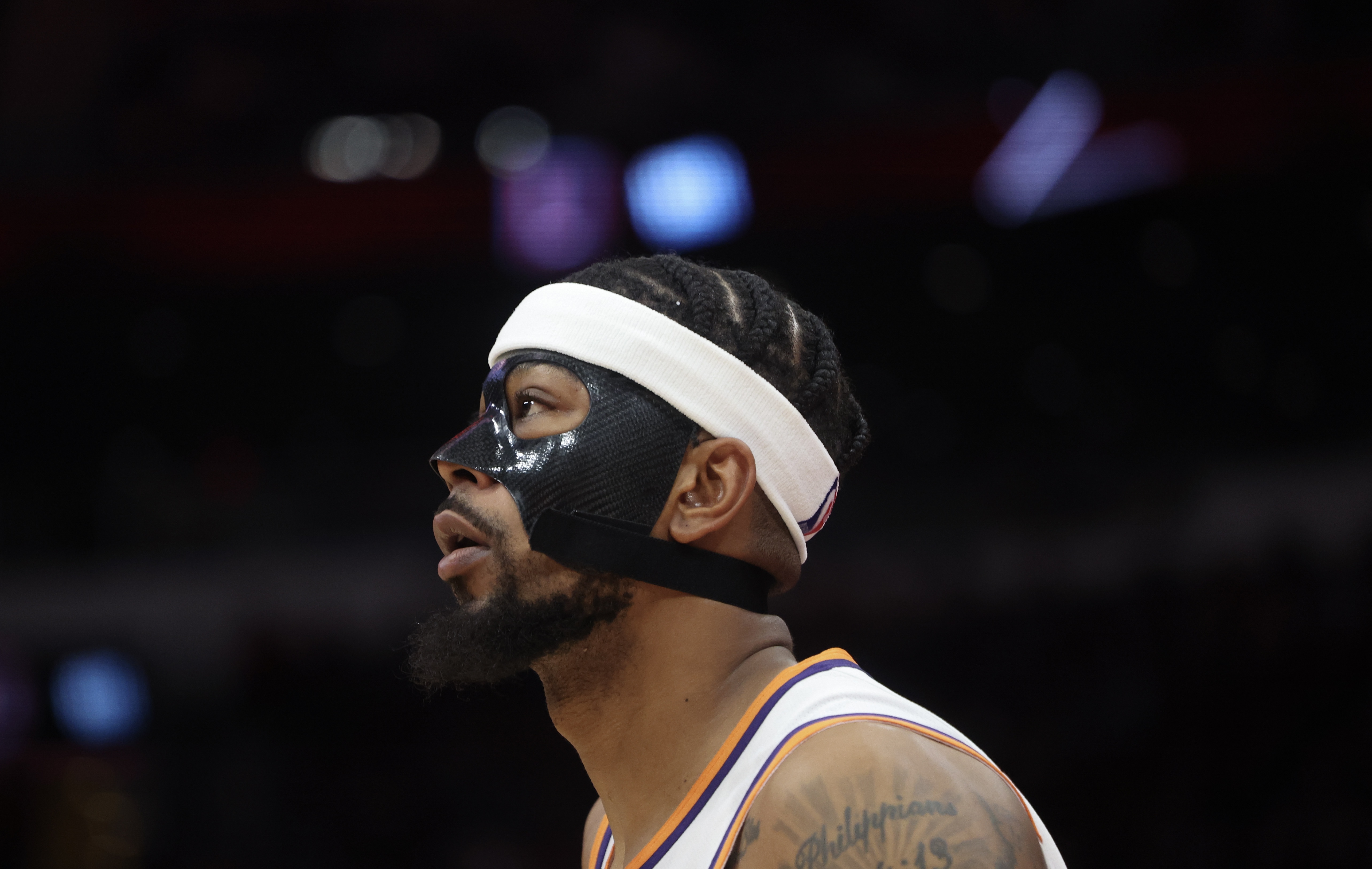 kaiyun-古德温：布克&amp;杰伦格林先后伤退让人沮丧 该轮到其他球员站出来了